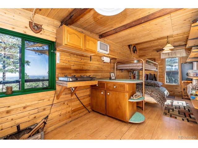 Lewis Ln, Lyons, CO 80540