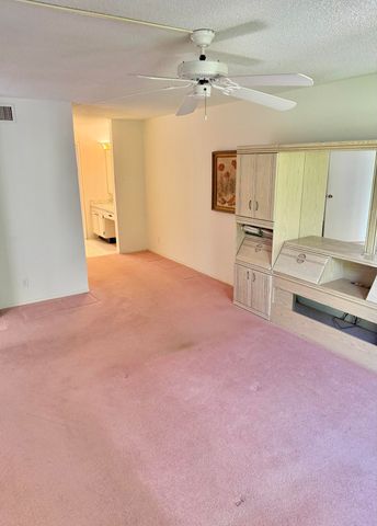 501 SW 11th Place 205A, Boca Raton, FL 33432