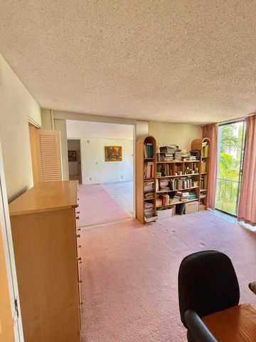 501 SW 11th Place 205A, Boca Raton, FL 33432