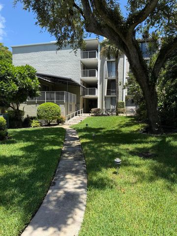 501 SW 11th Place 205A, Boca Raton, FL 33432