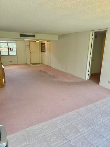 501 SW 11th Place 205A, Boca Raton, FL 33432