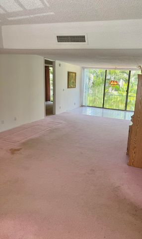 501 SW 11th Place 205A, Boca Raton, FL 33432
