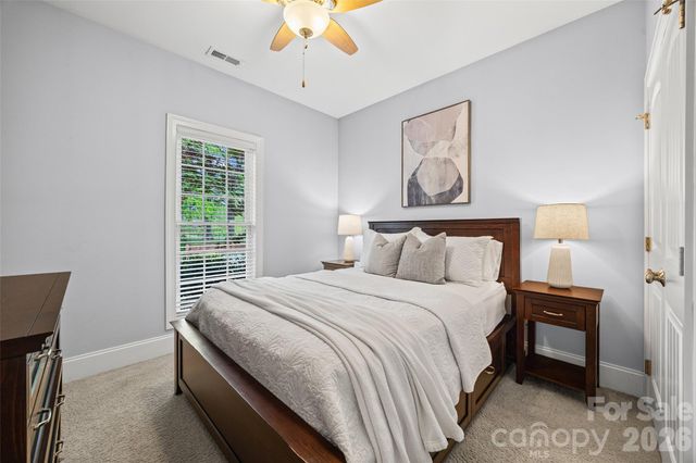 1109 Moray Court, Charlotte, NC 28211