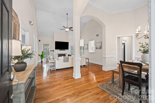 1109 Moray Court, Charlotte, NC 28211