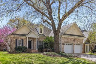 1109 Moray Court, Charlotte, NC 28211