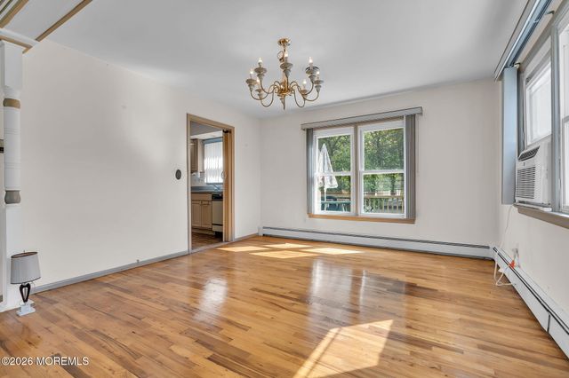 43 Cranmer Road, Bayville, NJ 08721