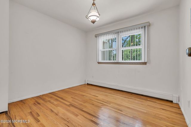 43 Cranmer Road, Bayville, NJ 08721