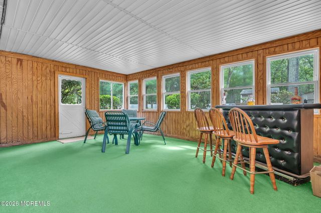 43 Cranmer Road, Bayville, NJ 08721