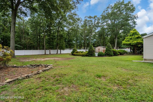 43 Cranmer Road, Bayville, NJ 08721