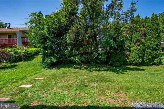 3212 CRYSTAL CT, Wilmington, DE 19810