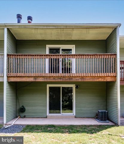 3212 CRYSTAL CT, Wilmington, DE 19810