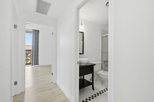 1801 Lavaca ST 6C, Austin, TX 78701