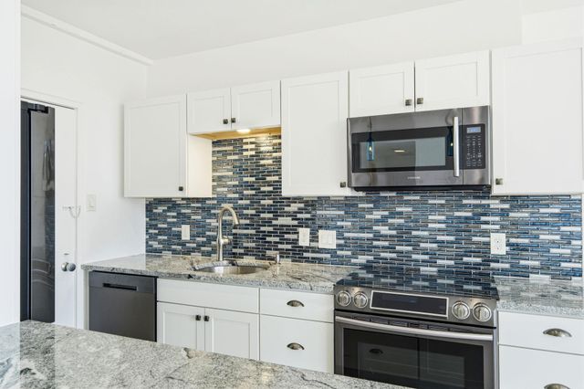 1801 Lavaca ST 6C, Austin, TX 78701