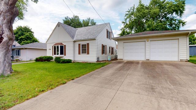 1314 Dunham Street, Albert Lea, MN 56007