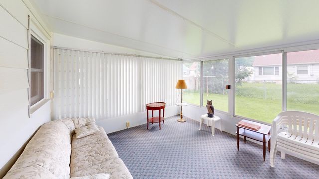 1314 Dunham Street, Albert Lea, MN 56007