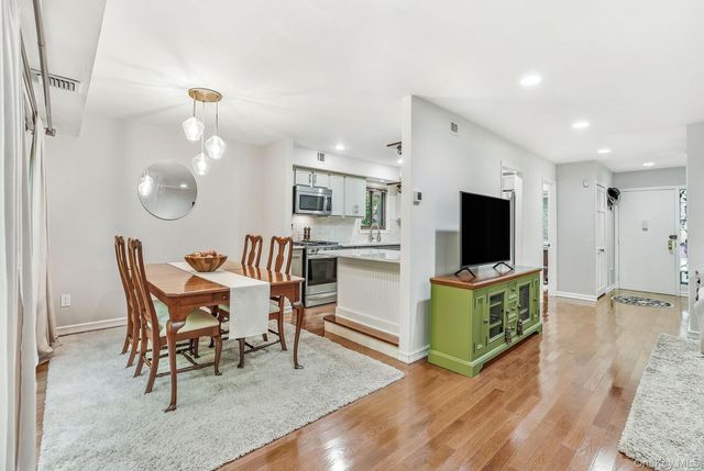 373 Martling Avenue, Tarrytown, NY 10591