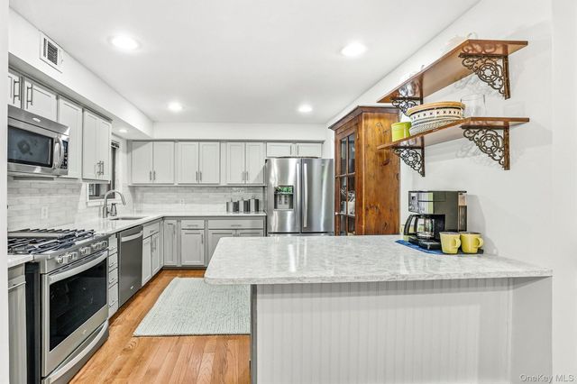 373 Martling Avenue, Tarrytown, NY 10591