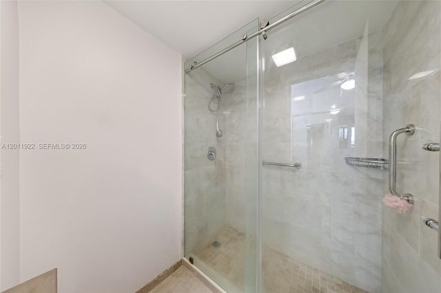20515 E Country Club Dr 1146, Aventura, FL 33180
