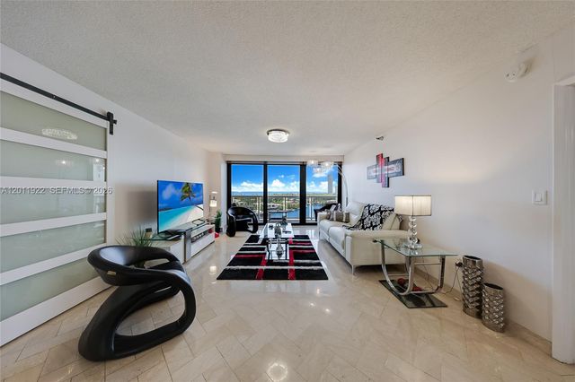20515 E Country Club Dr 1146, Aventura, FL 33180