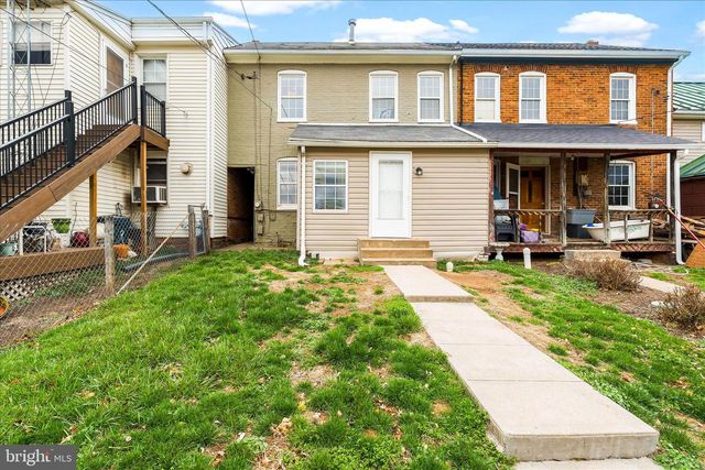 220 E MAIN ST, Emmitsburg, MD 21727