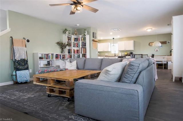 112 W Carmel Cove Drive, Mocksville, NC 27028