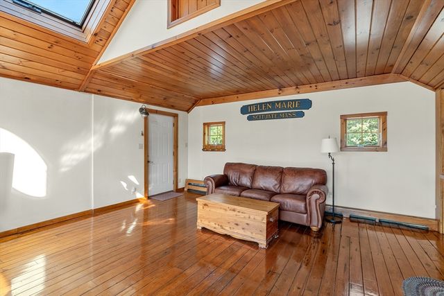 274 Gannett Rd, Scituate, MA 02066