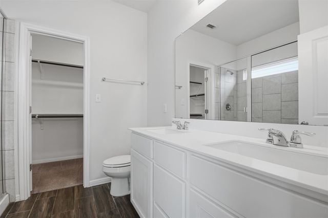 1121 Esplanade PKWY, San Marcos, TX 78666