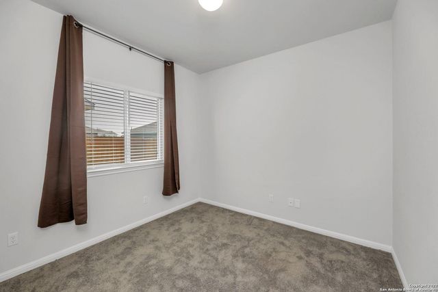 1121 Esplanade PKWY, San Marcos, TX 78666