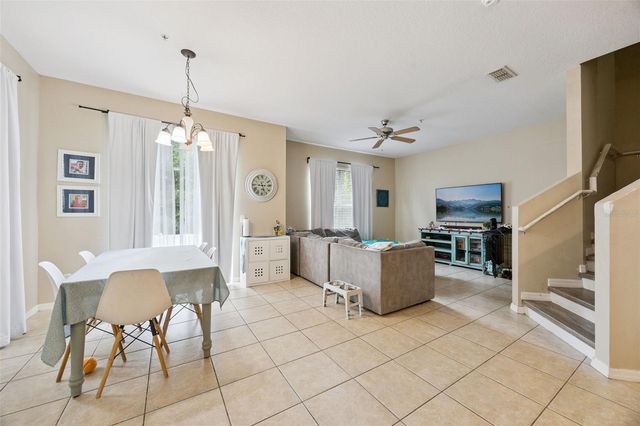 15316 OAK APPLE COURT B, Winter Garden, FL 34787