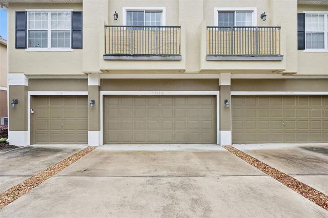 15316 OAK APPLE COURT B, Winter Garden, FL 34787
