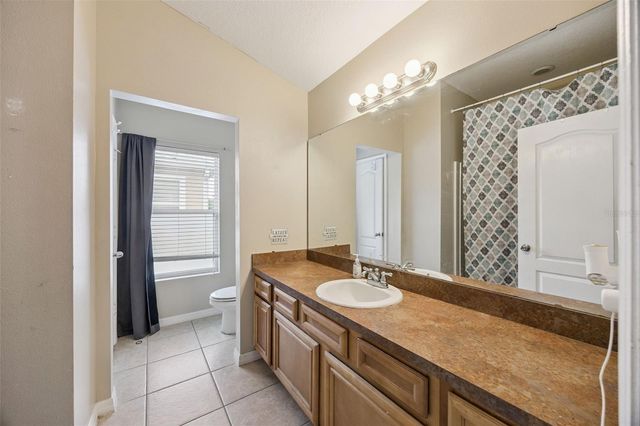 15316 OAK APPLE COURT B, Winter Garden, FL 34787
