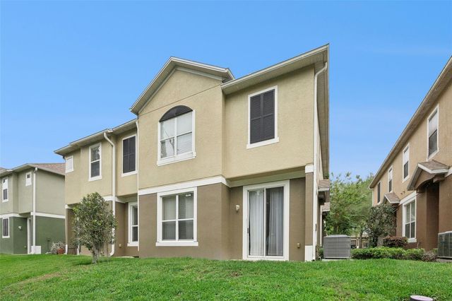 15316 OAK APPLE COURT B, Winter Garden, FL 34787