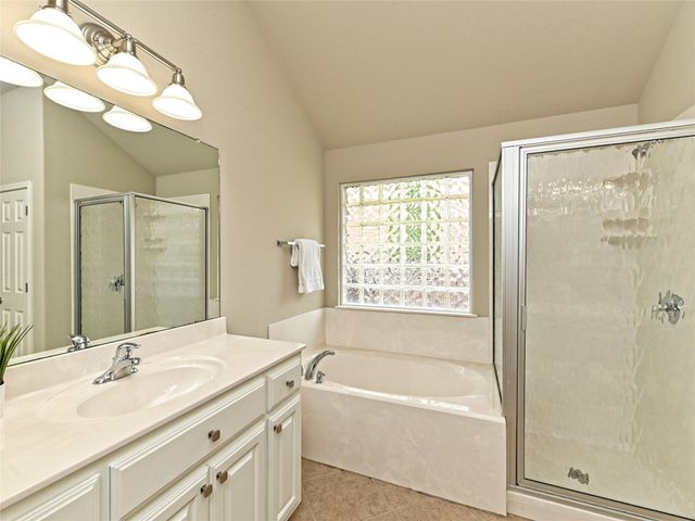 10009 Buffalo Lake LN, Austin, TX 78747