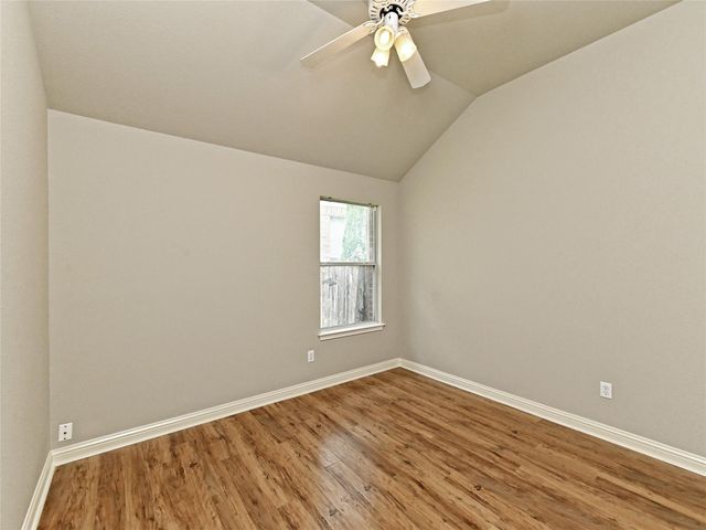 10009 Buffalo Lake LN, Austin, TX 78747