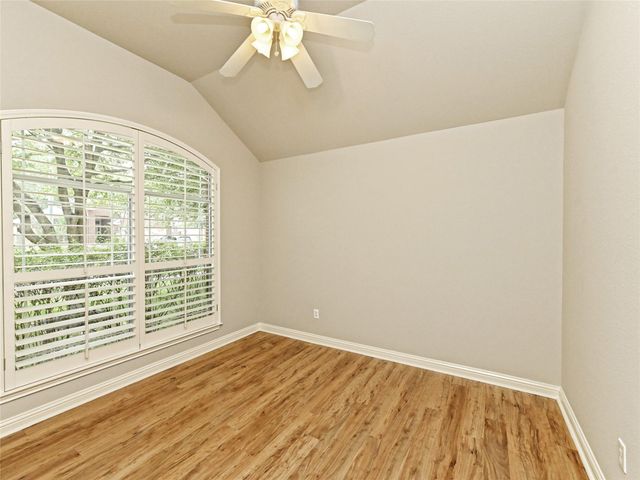 10009 Buffalo Lake LN, Austin, TX 78747