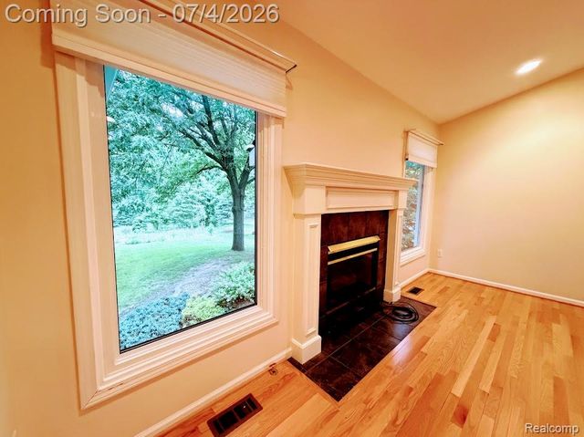 10928 Sunny Ridge Court, Pinckney, MI 48169
