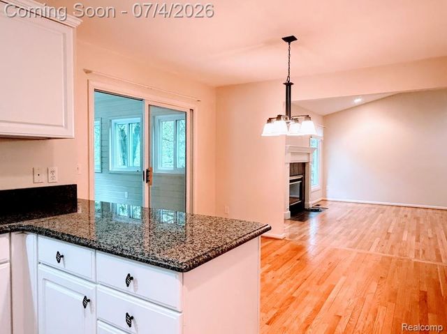 10928 Sunny Ridge Court, Pinckney, MI 48169