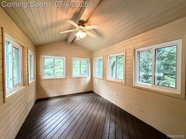 10928 Sunny Ridge Court, Pinckney, MI 48169