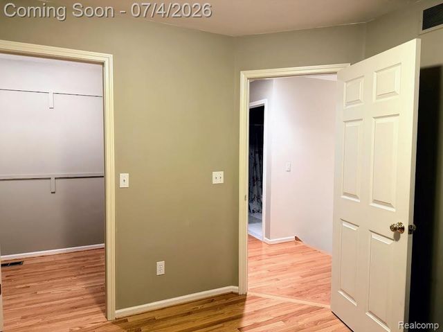 10928 Sunny Ridge Court, Pinckney, MI 48169