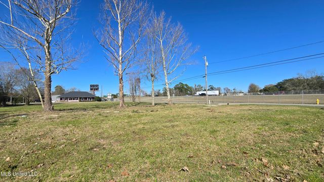 10283 Boney Avenue, D'iberville, MS 39540