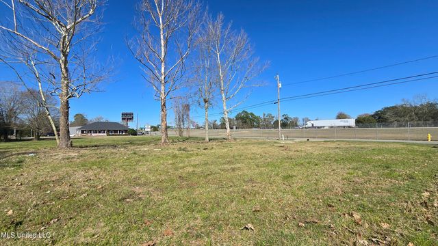 10283 Boney Avenue, D'iberville, MS 39540