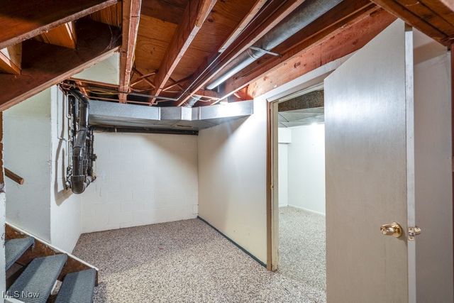 435 Bonshire Road, Akron, OH 44319