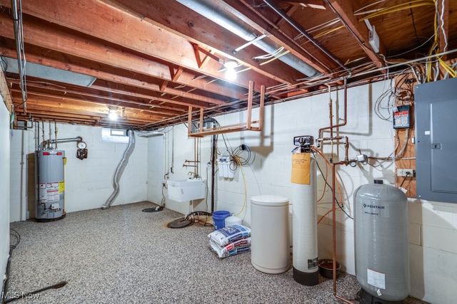 435 Bonshire Road, Akron, OH 44319