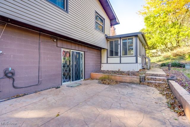 435 Bonshire Road, Akron, OH 44319