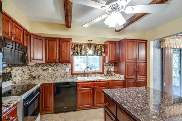 435 Bonshire Road, Akron, OH 44319