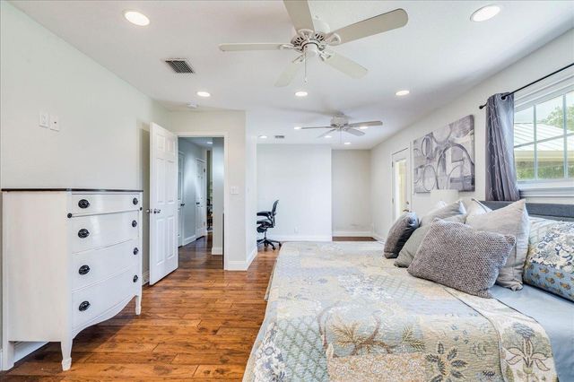 301 Verbena DR, Kyle, TX 78640