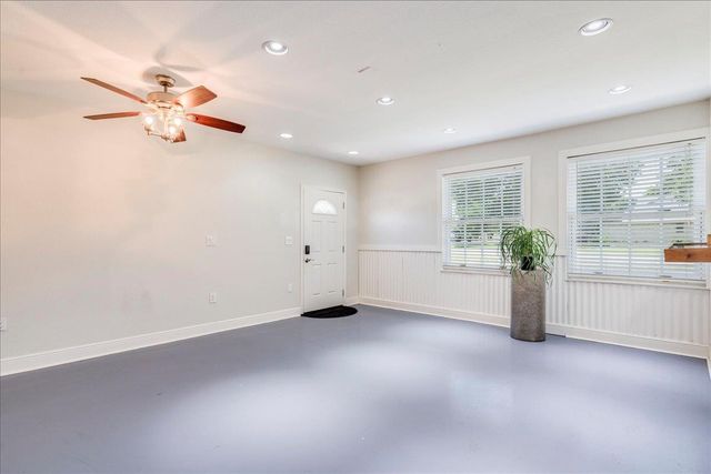 301 Verbena DR, Kyle, TX 78640