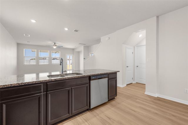 6044 Genova PL, Round Rock, TX 78665