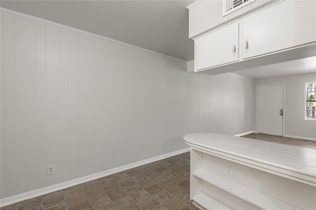 525 12th Street 7, Huntsville, TX 77340