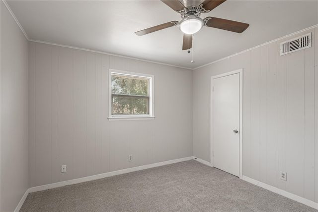 525 12th Street 7, Huntsville, TX 77340